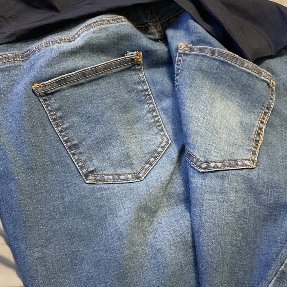 Maternity Pants - Picture 3 of 4